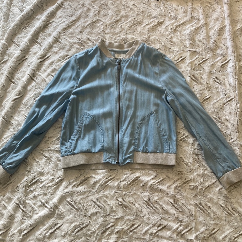 Lou & Grey Chambray Zip Up Jacket